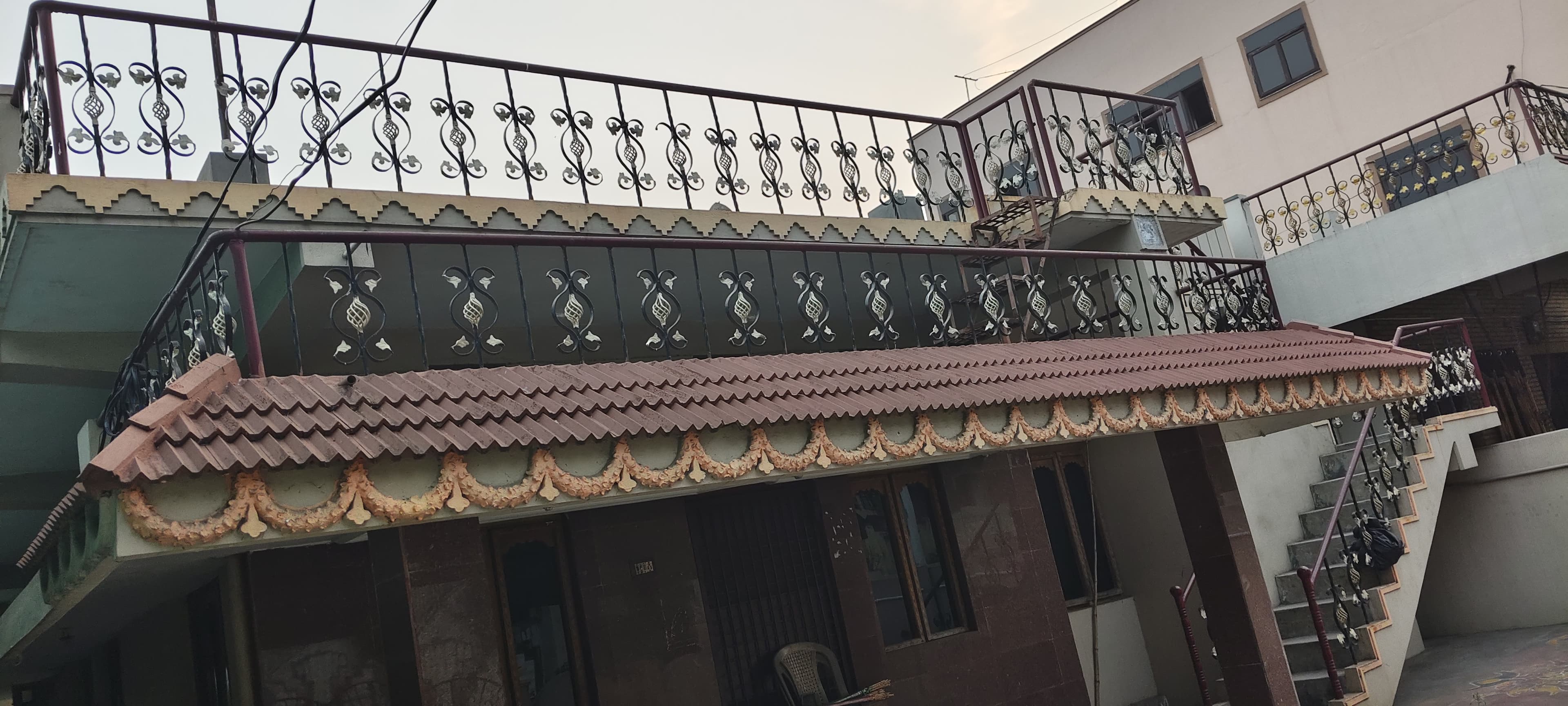 Morden 3BHK Residential house In Aganampudi - image 2