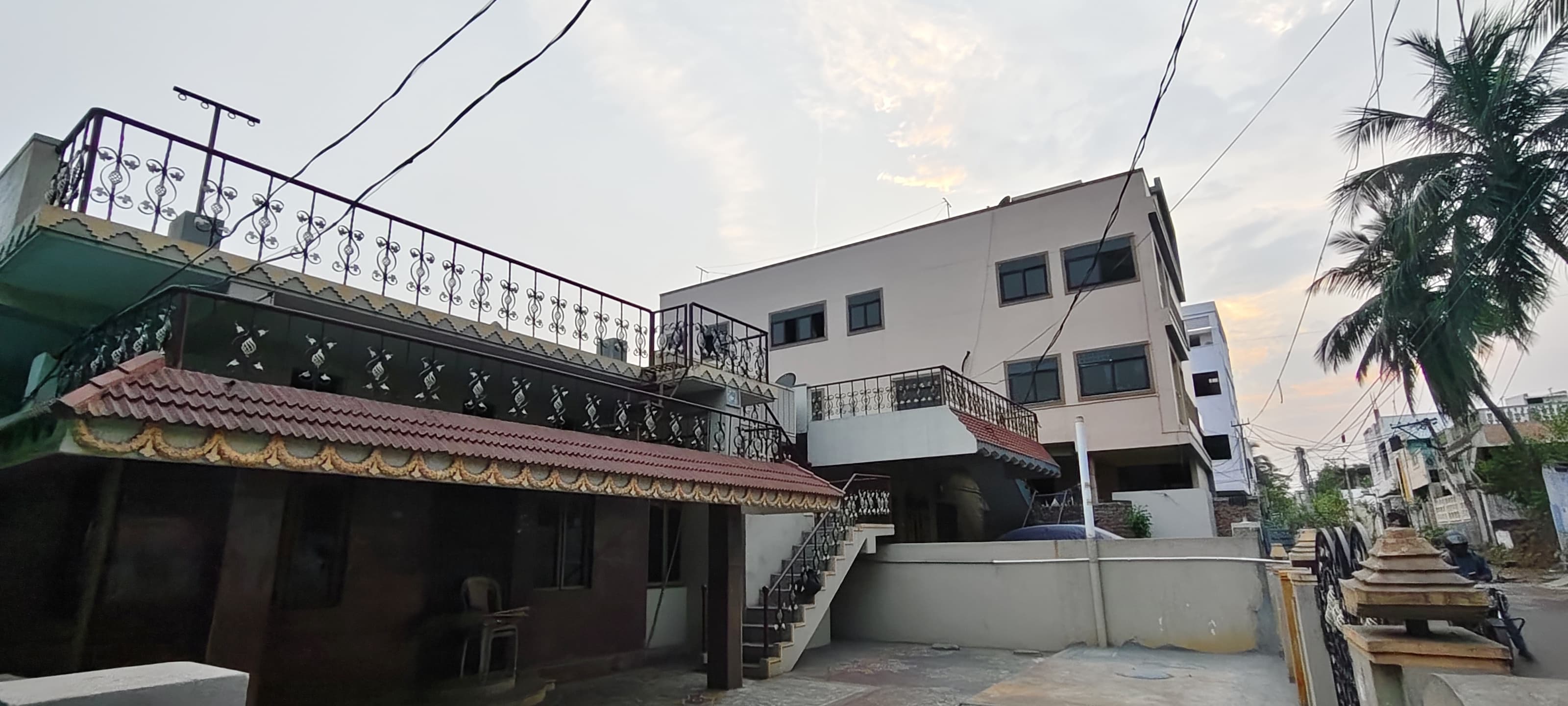 Morden 3BHK Residential house In Aganampudi - image 5